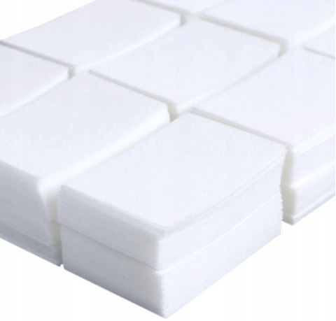 Waciki włókninowe bezpyłowe do manicure 600 szt