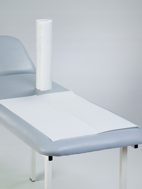 Podkład medyczny celulozowy podfoliowany rolka 60 cm x 50 m biały Eco