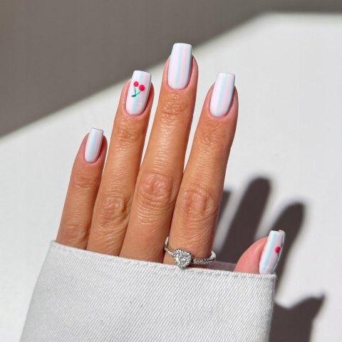 SEMILAC LAKIER HYBRYDOWY 974 BUBBLY BLUE 7ml