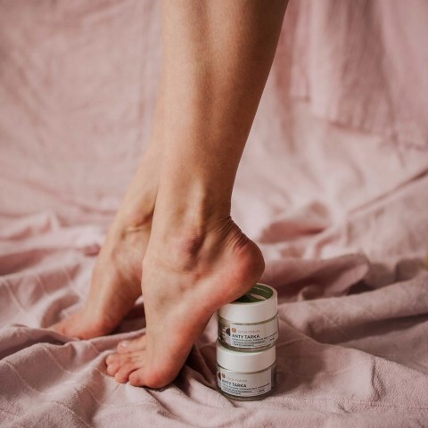 Krem do stóp z 30% mocznikiem na pękające pięty Anty Tarka Opcja Natura50ml